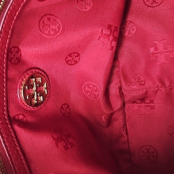 Tory Burch Marion Pebbled Leather Flap Sadle Shoulder Bag - Picture 14 of 16